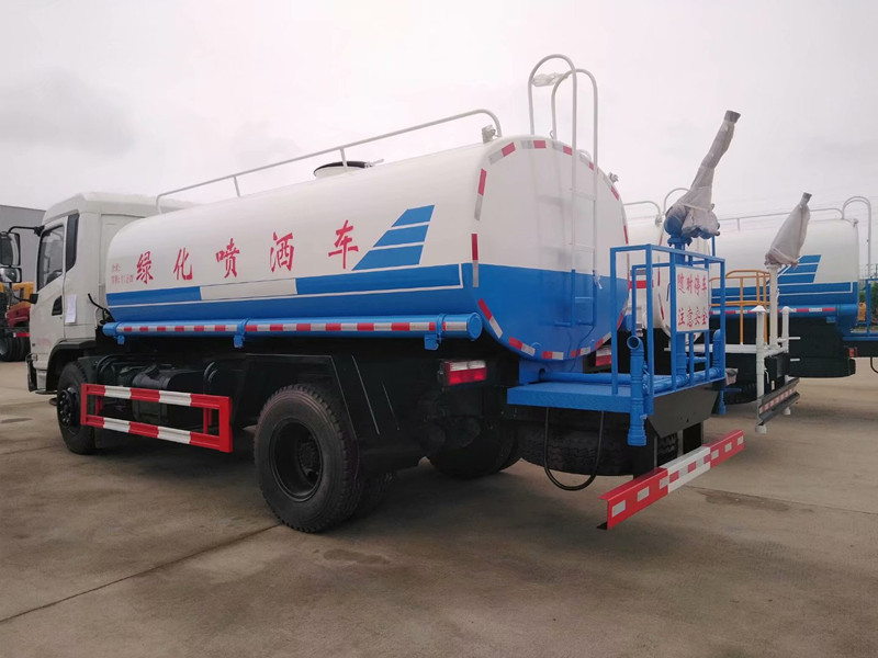 御虎玉柴公路灑水車 性價(jià)比之選，東風(fēng)水車讓您放心省心